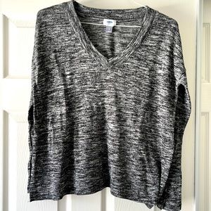 Old Navy Black/White Lightweight Sweater